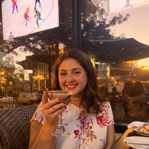 Meet your Posher, Natalie